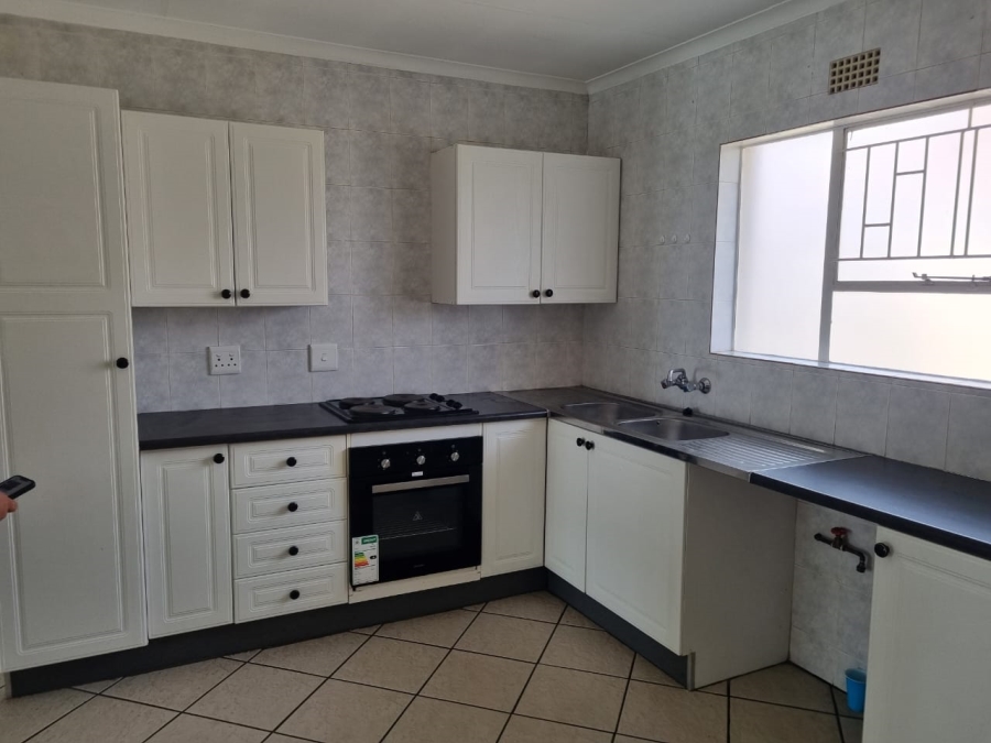 3 Bedroom Property for Sale in Edge On the Vaal Free State